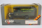 AUTOMODELISMO - série CORGI CLASSICS - THORNYCROFT VAN - CHÁ LIPTON`S (LIPTON`S TEA. Na Embalagem Original. Fabricada na Grã-Bretanha. Mede aprox. 13 cm de comprimento.