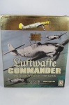 MILITARIA / GAME - SIMULADOR DE COMBATE (LUFTWAFFE COMMANDER WII COMBAT FLIGHT SIMULATOR). CD-ROM para Windows 95/98. Acompanha Mídia sem uso, Manual do Usuário e Manual dos comandos do Joystick. Referência: https://www.ebay.com/itm/275925303626 