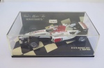 AUTOMODELISMO - MINICHAMPS  B-A-R HONDA 005 - Piloto J. BUTON  escala 1:43 - item de coleção no Blister original.