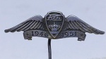 MEMORABILIA - Antigo Pin / Alfinete em metal da extinta Cia. Aérea REAL com as datas 1946 / 1951 - Aviação