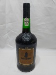 Garrafa do vinho tinto Port Fine Ruby Sandeman, 1 litro, lacrado.