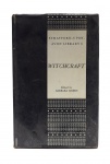 LIVROS RAROS - WITCHCRAFT, por Edward Arnold, Londres, 1969, Edited by Barbara Rosen.Páginas 401. Formato 22 x 14 cm(ME).  Poucas manchas e outras marcas do tempo.Encadernação original com sobrecapa. Ilustrações p/b. Volume 6 da Stratford-Upon-Avon Library. Em inglês no texto. Acervo Particular Rio de Janeiro/RJ.