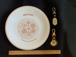 PRATO JUBILEU DE OURO 2008- 50 ANOS-   E DOIS CHAVEIROS MAÇONICOS