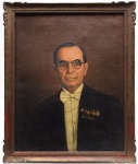 ANTIGA PINTURA representando "Retrato" de figura masculina, representando Paulo José Pires Brandão (Biógrafo, Historiador, orador e Jornalista brasileiro). O.S.T. , sem assinatura. OBS: Pequena perda de material pctórico, nos lábios e parte superior, lateral direta próximo a moldura. MI 74,5 cm X 60,0 cm   ME 84,0 cm X 70,0 cm.