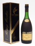 COGNAC RÉMY MARTIN V.S.O.P. - Uma garrafa de 1 Litro com teor de 40%, lacrada, com caixa original, porém sem garantia do conteúdo.