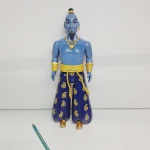Grande Boneco do genio aladim. Qualquer duvida entrar em contato pelo whatsaap: 11948723970 ou pelo nosso email: loucoporantiguidades@gmail.com. OBS: A sua participação em nosso leilão ajuda em causas animais.