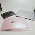 lote com dois Notebooks sony , um rosa e outro prateado sem testes. Qualquer duvida entrar em contato pelo whatsaap: 11948723970 ou pelo nosso email: loucoporantiguidades@gmail.com. OBS: A sua participação em nosso leilão ajuda em causas animais.