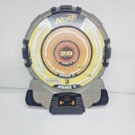 Brinquedo Nerf. Qualquer duvida entrar em contato pelo whatsaap: 11948723970 ou pelo nosso email: loucoporantiguidades@gmail.com. OBS: A sua participação em nosso leilão ajuda em causas animais.