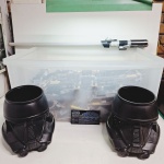 Peças de montar star wars. Qualquer duvida entrar em contato pelo whatsaap: 11948723970 ou pelo nosso email: loucoporantiguidades@gmail.com. OBS: A sua participação em nosso leilão ajuda em causas animais.