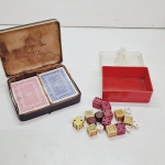 Cartas e dados. Qualquer duvida entrar em contato pelo whatsaap: 11948723970 ou pelo nosso email: loucoporantiguidades@gmail.com. OBS: A sua participação em nosso leilão ajuda em causas animais.
