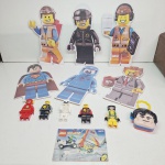 Bonecos LEGO. Qualquer duvida entrar em contato pelo whatsaap: 11948723970 ou pelo nosso email: loucoporantiguidades@gmail.com. OBS: A sua participação em nosso leilão ajuda em causas animais.