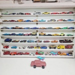 Carrinhos colecionaveis. Qualquer duvida entrar em contato pelo whatsaap: 11948723970 ou pelo nosso email: loucoporantiguidades@gmail.com. OBS: A sua participação em nosso leilão ajuda em causas animais.