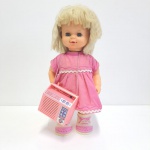 BONECA ROCKITA, FABRICANTE: ESTRELA - MADE IN BRAZIL - ANOS 80FUNCIONANDO A BONECA E O RADINHO, E EM BOM ESTADO DE CONSERVAÇÃO