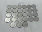 Lote de 27 moedas de 1 cruzado, década de 80.