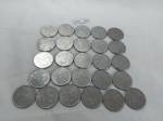 Lote de 26 moedas de 50 cruzeiros novos, década de 80.