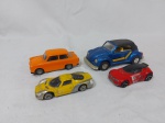 Lote de 4 carrinhos de brinquedo para coleção. Medindo o maior 12cm x 5cm x 4cm de altura.