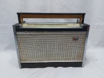 Antigo rádio da Philco SuperTransglube, modelo B471 -3/4, para colecionador, necessita de revisão.