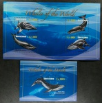 SERRA LEOA - GOLFINHOS - FOLHINHA COM 4 SELOS + BLOCO - MINT
