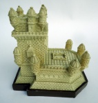Souvenir em resina - Portugal - Lisboa - Torre de Belém - 8 x 8 x 5 cm