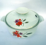 Sopeira com tampa em porcelana REAL filetada a ouro anos 60 - 26 cm c/ alça  X 9,5 alt / 11,5 c/tampa