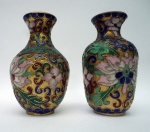 Lote com 2 vasos cloisonné - cor dourado com florais - 8x4cm e 8x3cm