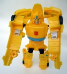 Carro e boneco Transformers - Bumblebee - 20 cm