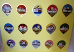 30 rótulos metalizados trazendo tema castelos famosos da Europa - década 70/80 - 5 x 4 cm 