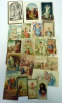 19 Santinhos Católicos - maior 11,5 x 7 cm e o menor 6,5 x 4 cm - Jesus
