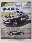 Miniatura Hot Wheels Premium Roadkill Rotsun Custom `71 Datsun 240Z (`Rotsun`),  Escala 1/64, Lacrada, Item no estado conforme fotos. Carrinho de coleção.