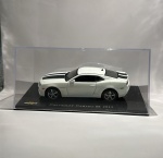 Miniatura Chevrolet Camaro SS 2011, Chevrolet Collection, Escala 1/43.Item no estado conforme fotos. Carrinho de coleção. 