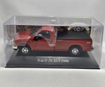 Miniatura Ford F 250 XLT 2000, Inesquecíveis do Brasil, Escala 1/43.Item no estado conforme fotos. Carrinho de coleção. 