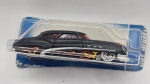 Miniatura So Fine, escala 1/64, HotWheels, lacrado, cartela cortada