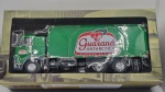 Miniatura Caminhão Volvo FH12 Guaraná Antartica, escala 1/43, coleção Caminhões Brasileiros de Outros Tempos, caixa original, item de colecionador 