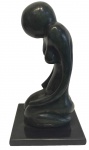 MARIA MARTINS - Escultura em bronze cinzelado e patinado, medindo: 36 cm alt. aproximadamente 5 kilos de bronze