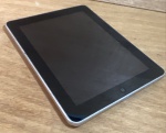 APPLE -  IPAD 64gb - Modelo: A1219 - funcionando - NÃO há atualizações para ele - não acompanha carr