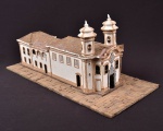 M. Villas, maquete da Igreja de São Francisco de Assis, Ouro Preto - Minas Gerais, assinada, altura 20 x 52 x 21 cm. Apresenta faltas e necessita restauro.