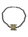 <b>JOIA</b>, Gargantilha com contas esféricas confeccionadas em hematita, pingente e fecho em PRATA DE LEI, com incrustação de pedrarias diversas com leves bicados, marcado no fecho DANIA, medindo 44cm de comprimento e peso total bruto 83g.