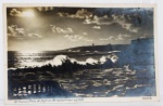 Cartão Postal Antigo - Em bom estado de conservação, apresentando alguns desgastes naturais do tempo. - Com carimbo postal, datado à mão de 25 de Março de 1943 - Sem selo - Com mensagem escrita pelo remetente na parte de trás - Impresso não consta a origem - Formato: 13,7cm x 9cm -  Cód: P1-061