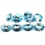 Precioso lote de Topázios Sky blue extra, composto por 10 unidades totalizando 14.84 cts , clássica lapidação oval brilhante medindo aprox 6.1 x 8.2 x 3.7 - 6.0 x 8.0 x 4.1 mm, cada . Excelente qualidade e clareza IF . Oportunidade única para montar uma joia de qualidade . Origem África .
