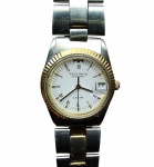 RELÓGIO TECHNOS - CLÁSSICO MODELO RIVIERA - BELA CAIXA DE 30 MM EM AÇO COM RICO TRABALHO ESPESSURADO A OURO - PULSEIRA DE 16 MM EM AÇO - FUNÇÕES : HORAS - MINUTOS - SEGUNDOS - CALENDÁRIO - MOVIMENTO QUARTZ DE PRECISÃO FUNCIONANDO. CAIXA EM EXCELENTE ESTADO DE CONSERVAÇÃO COM VISOR NOVO, PULSEIRA COM MARCAS DO TEMPO.