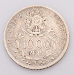 Moeda 1.000 Réis, ano 1913. Diâmetro: 2,5cm.