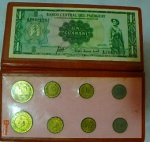 Numismática - Folder - Cédula e moedas