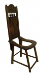 Cadeira para banho em madeira, Séc. XVIII/XIX. 92 cm. NOTA: ESTE LOTE NÃO PODERÁ SER ENVIADO PELO CORREIO.
