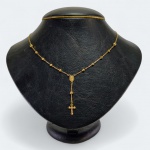 Colar terço em ouro amarelo 18 k . Peso. 3,2 gr Med. 24 cm