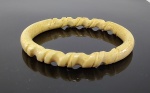 Pulseira em marfim . Med. 8 cm diam