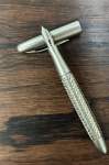 Porsche Design Caneta Tinteiro P3110 Aço Tecflex e Ouro 18K c/ Pena em Ouro Branco 18K