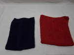 Lote de 2 camisas de manga curta. Ambas tam: M. obs: contém marcas de guardado.