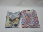 Lote de 2 camisas com manga comprida em cores e marcas diversas. Peças em bom estado. Tamanhos M & G .