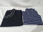 Lote de 2 camisas sendo uma preta e a outra listrada. Tam: M