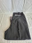 Calça social masculina em algodão. Tam:42 42 Necessita de reparo no fecho.